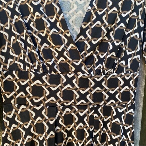 Banana Republic V Neck Dress Geometric Print Sz XS - Picture 5 of 7